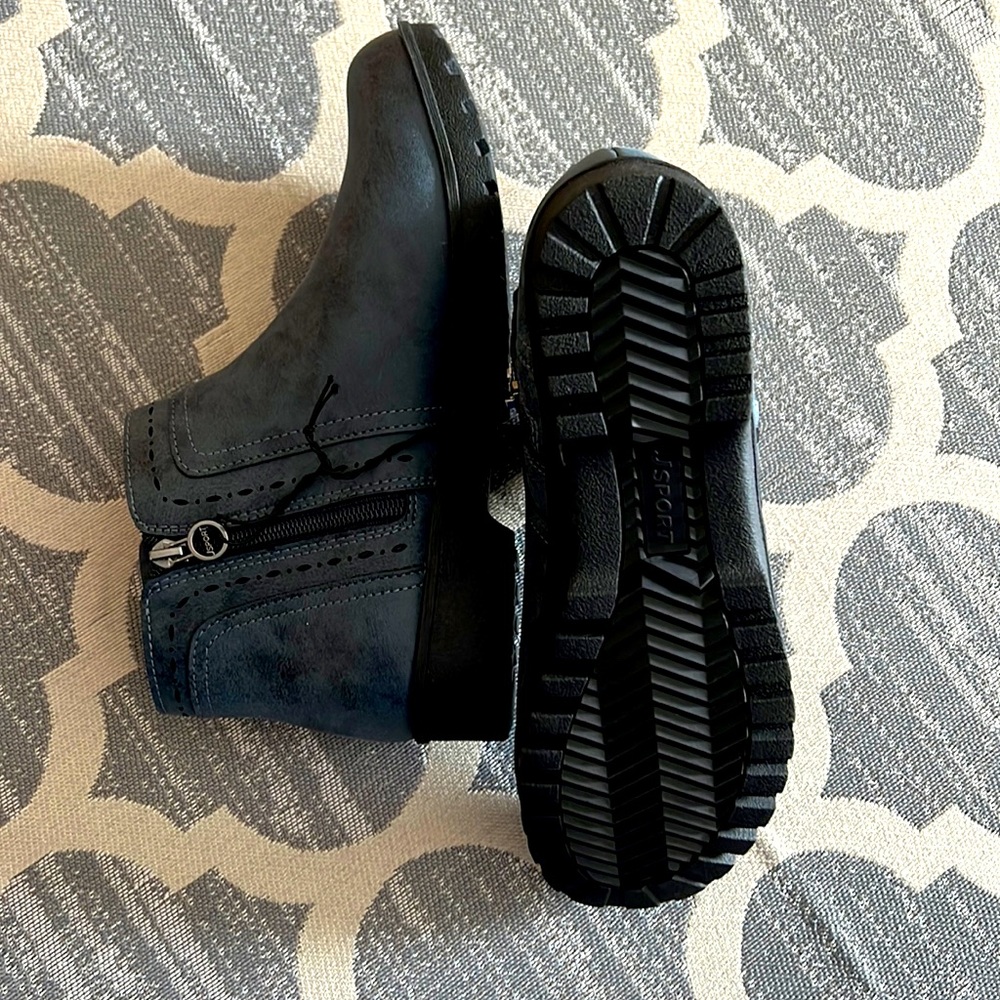 Jambu JSport Boots-New W/O Box